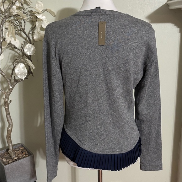 J Crew Gray Sweater with Navy Pleated Hem - Picture 4 of 5